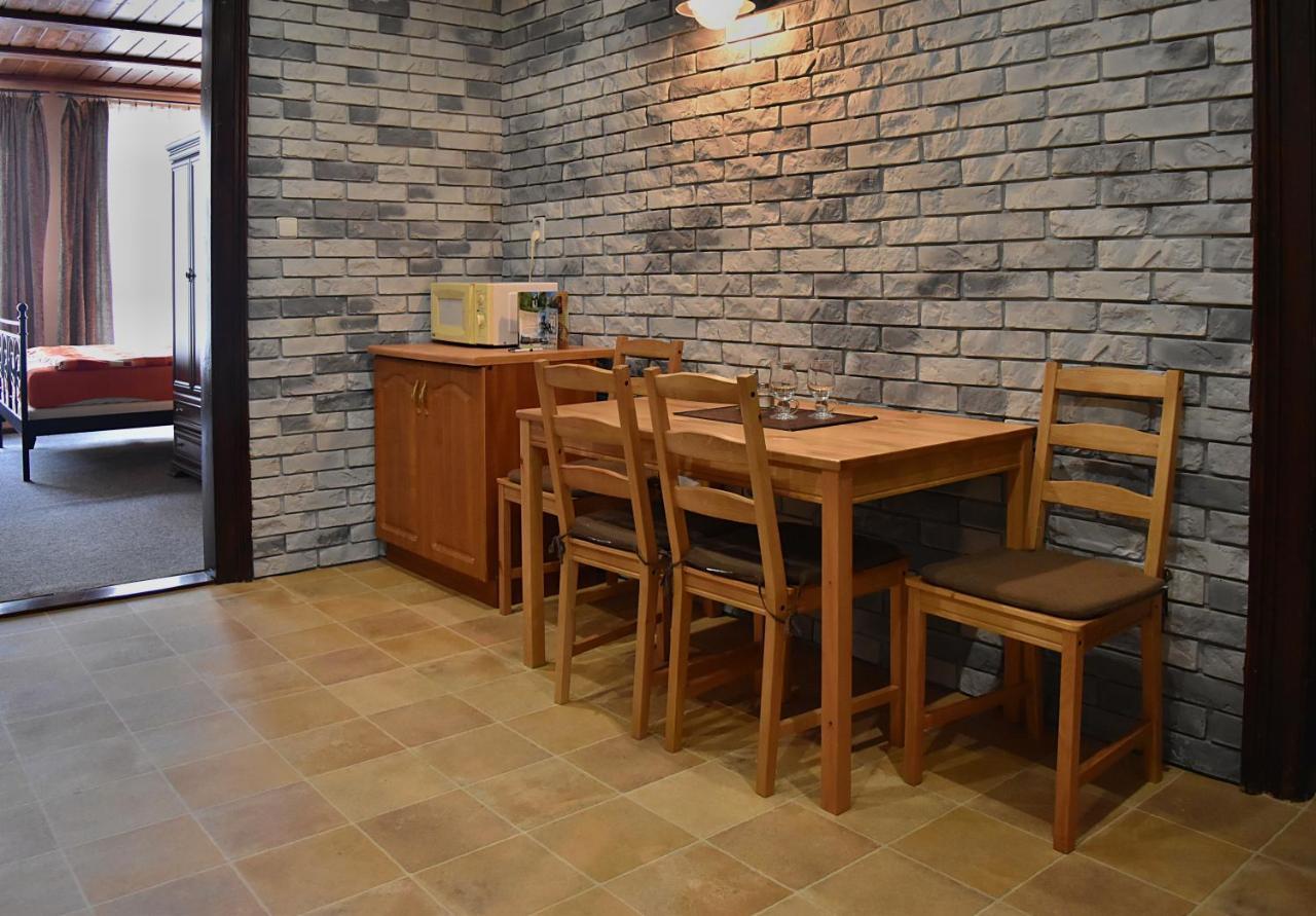 Apartmany Sitavanc Pribor Exterior photo